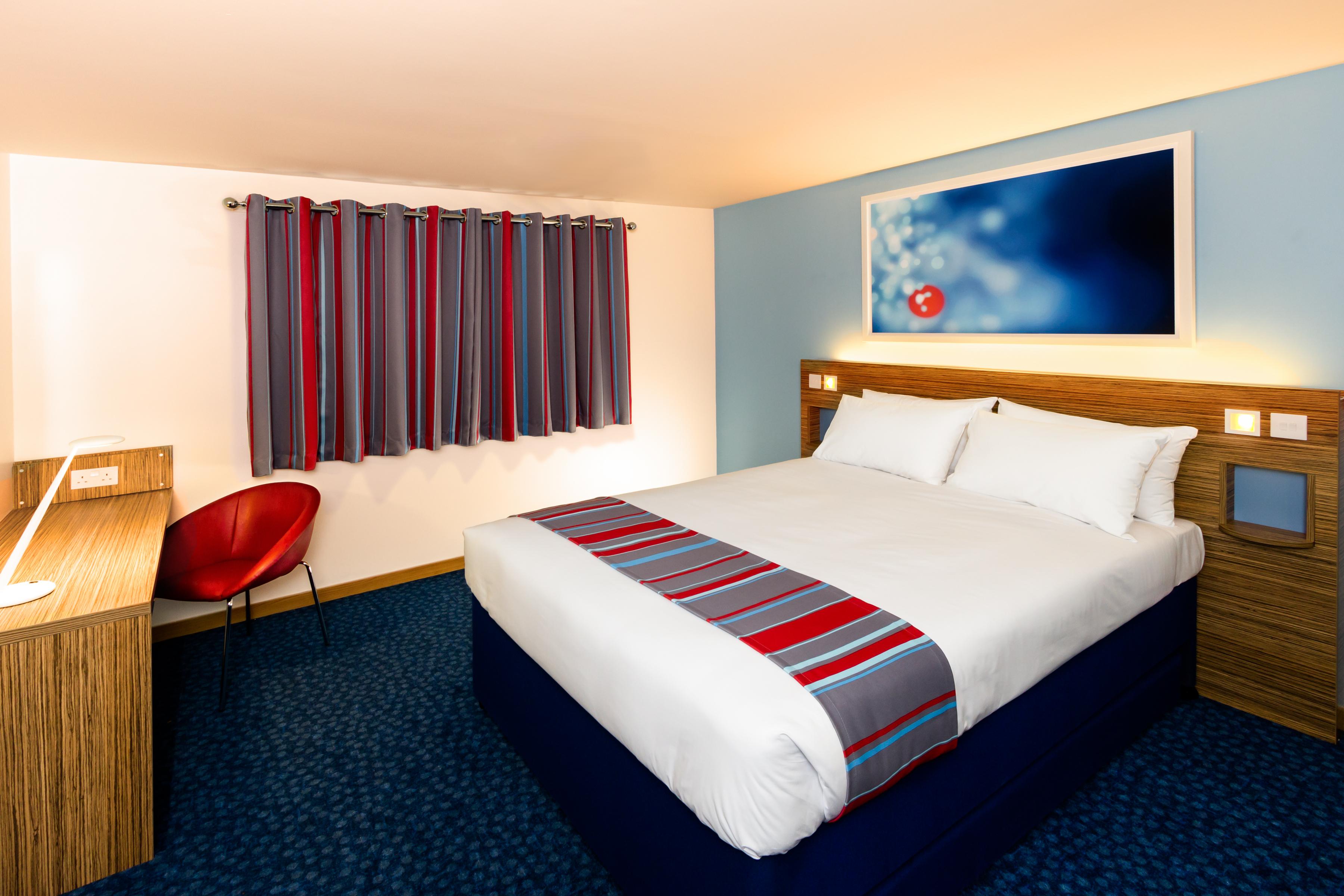 Travelodge Edinburgh Central Waterloo Place מראה חיצוני תמונה
