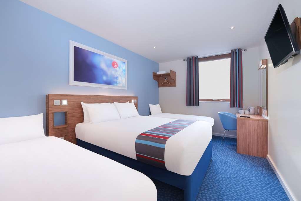 Travelodge Edinburgh Central Waterloo Place חדר תמונה