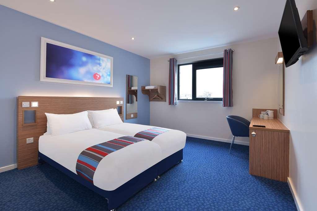 Travelodge Edinburgh Central Waterloo Place חדר תמונה